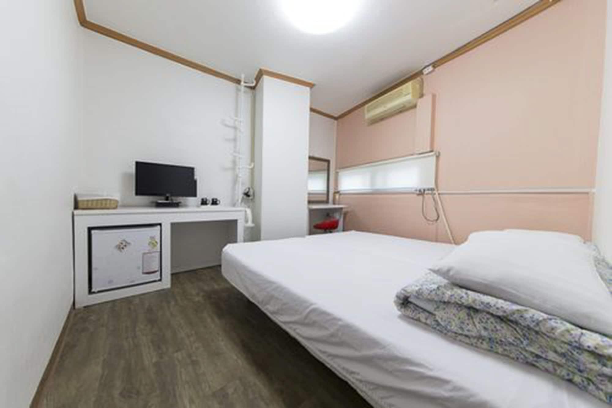 Hostel Metro Seoul Ngoại thất bức ảnh